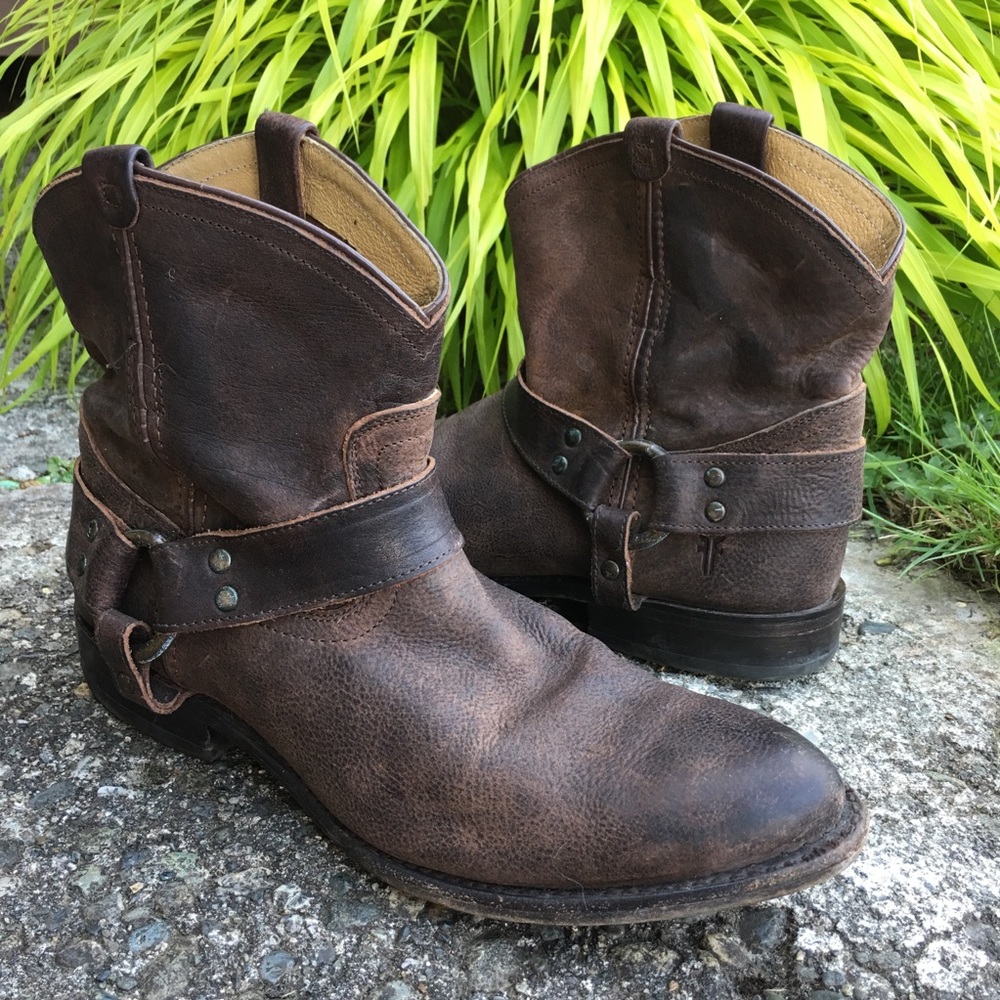 Frye Wyatt Harness Brown Short pull on Boots
